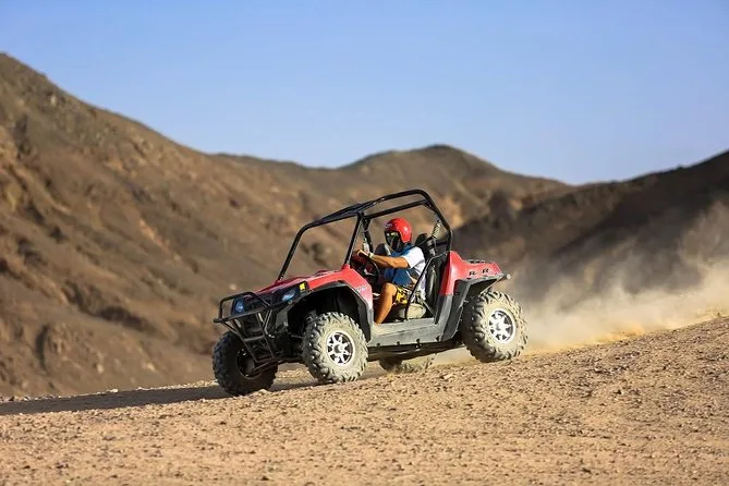 Buggy dans le désert